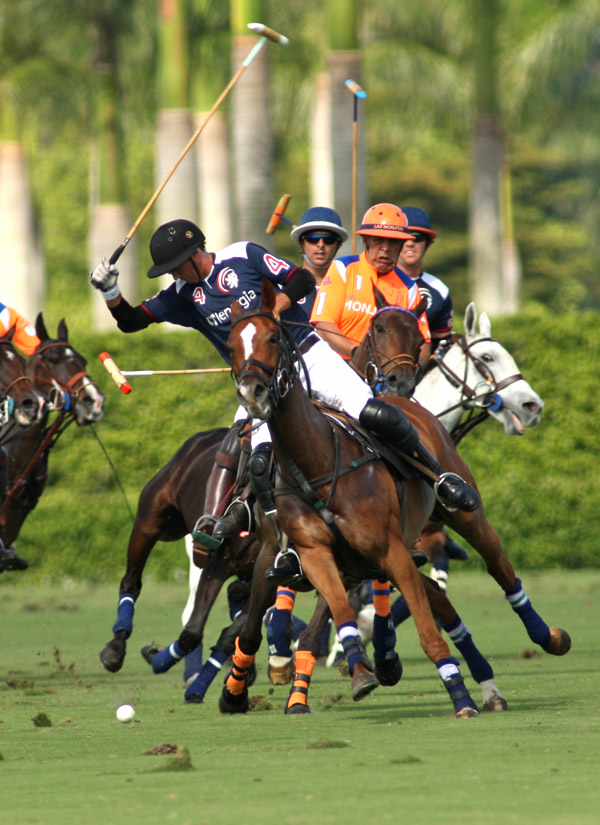 ylvisakercuppachecophotospolomagazine 5